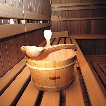 Bladen 3*